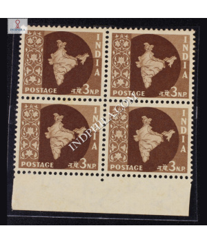 INDIA 1957 MAP OF INDIA DEEP BROWN MNH BLOCK OF 4 DEFINITIVE STAMP