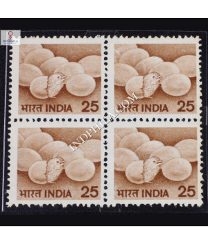INDIA 1979 POULTRY RED BROWN MNH BLOCK OF 4 DEFINITIVE STAMP