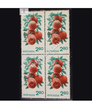 INDIA 1980 APPLES RED AND BLUE GREEN MNH BLOCK OF 4 DEFINITIVE STAMP